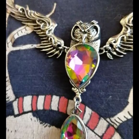 Silver Titanium and genuine Austrian rainbow crystal boho owl goth necklace new - Picture 5 of 6
